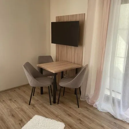 Alojamento de Acomodação e Pequeno-almoço I Nad Letniskowa Mrzeżyno