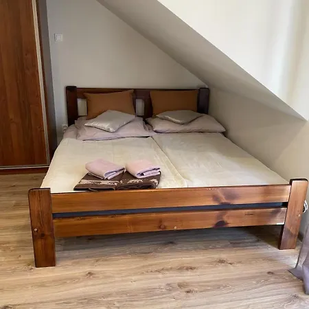 I Nad Letniskowa Bed & Breakfast