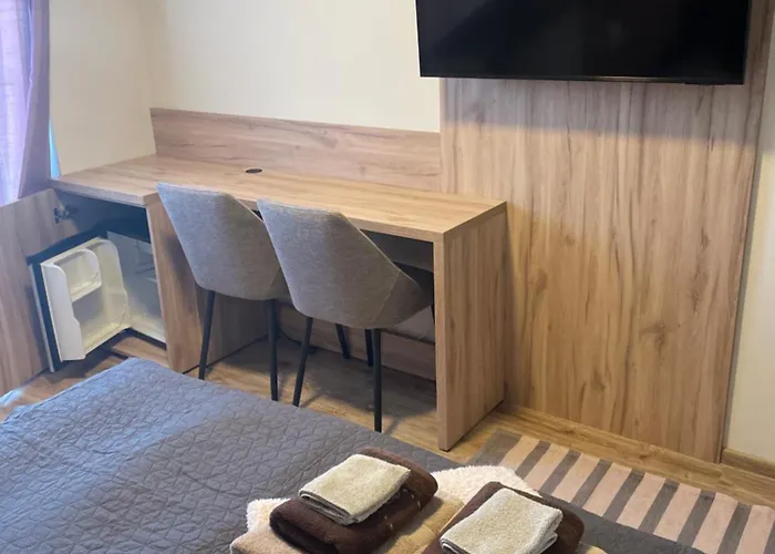 Bed and breakfast I Nad Letniskowa 3*